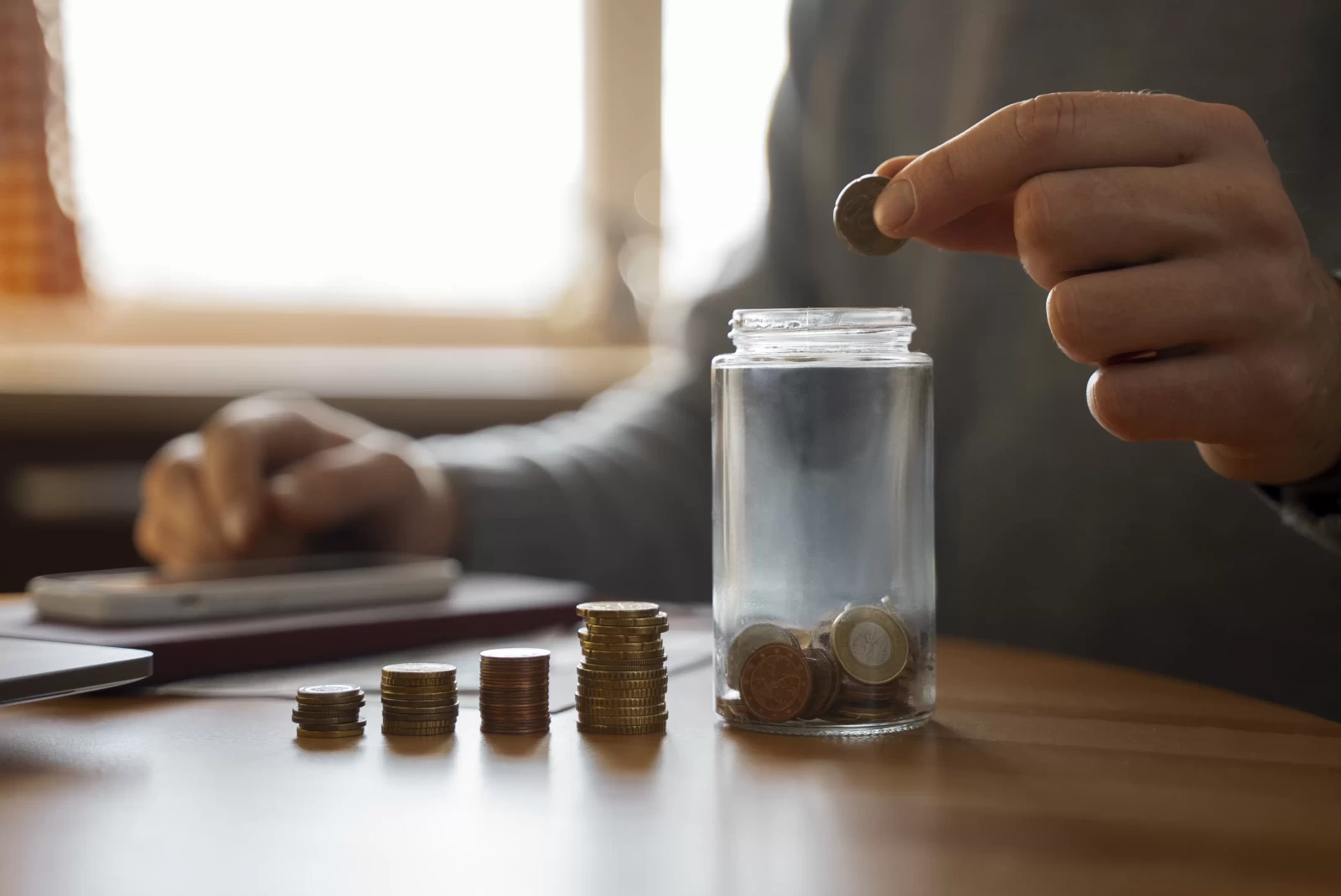 como-investir-com-pouco-dinheiro